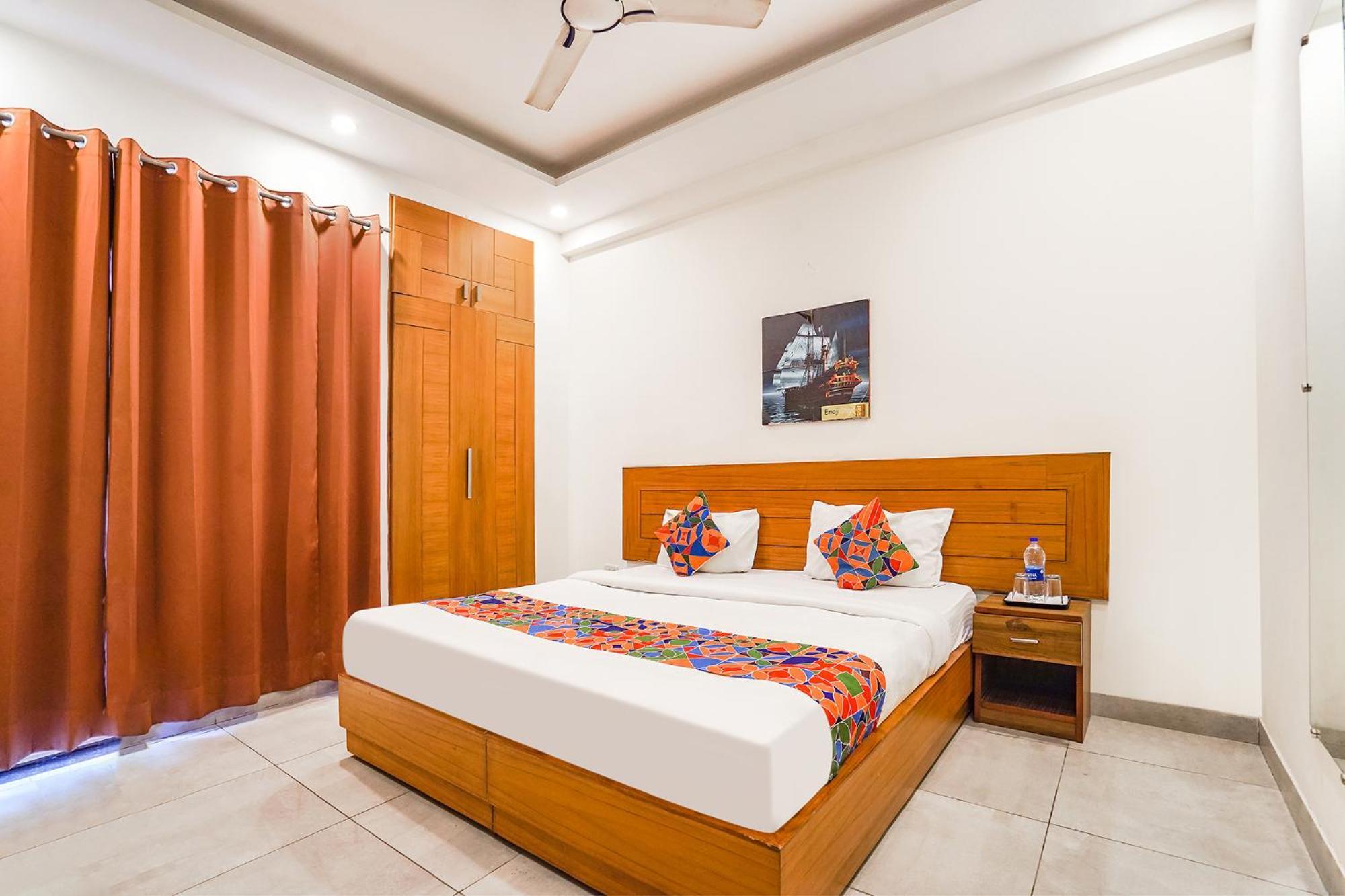 Fabhotel Emoji Stays Gurgaon Esterno foto