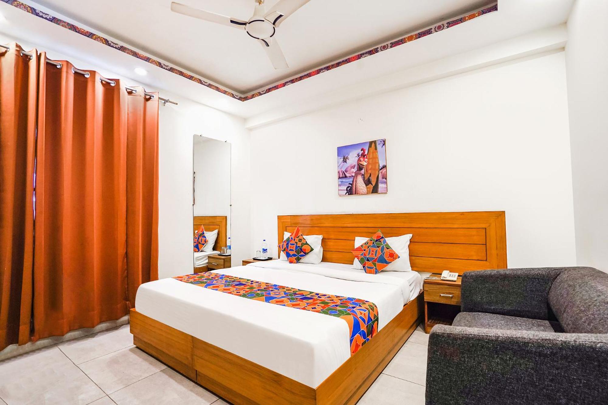 Fabhotel Emoji Stays Gurgaon Esterno foto